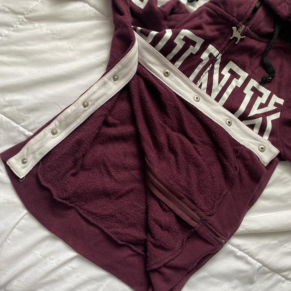 Victoria’s secret Pink Zip Up - Picture 2 of 3